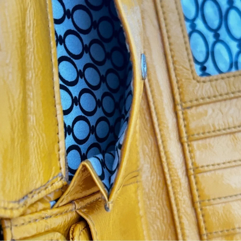 Hobo International Large Patent Leather Women's Clutch Wallet | Orange Y2k - Picture 10 of 15